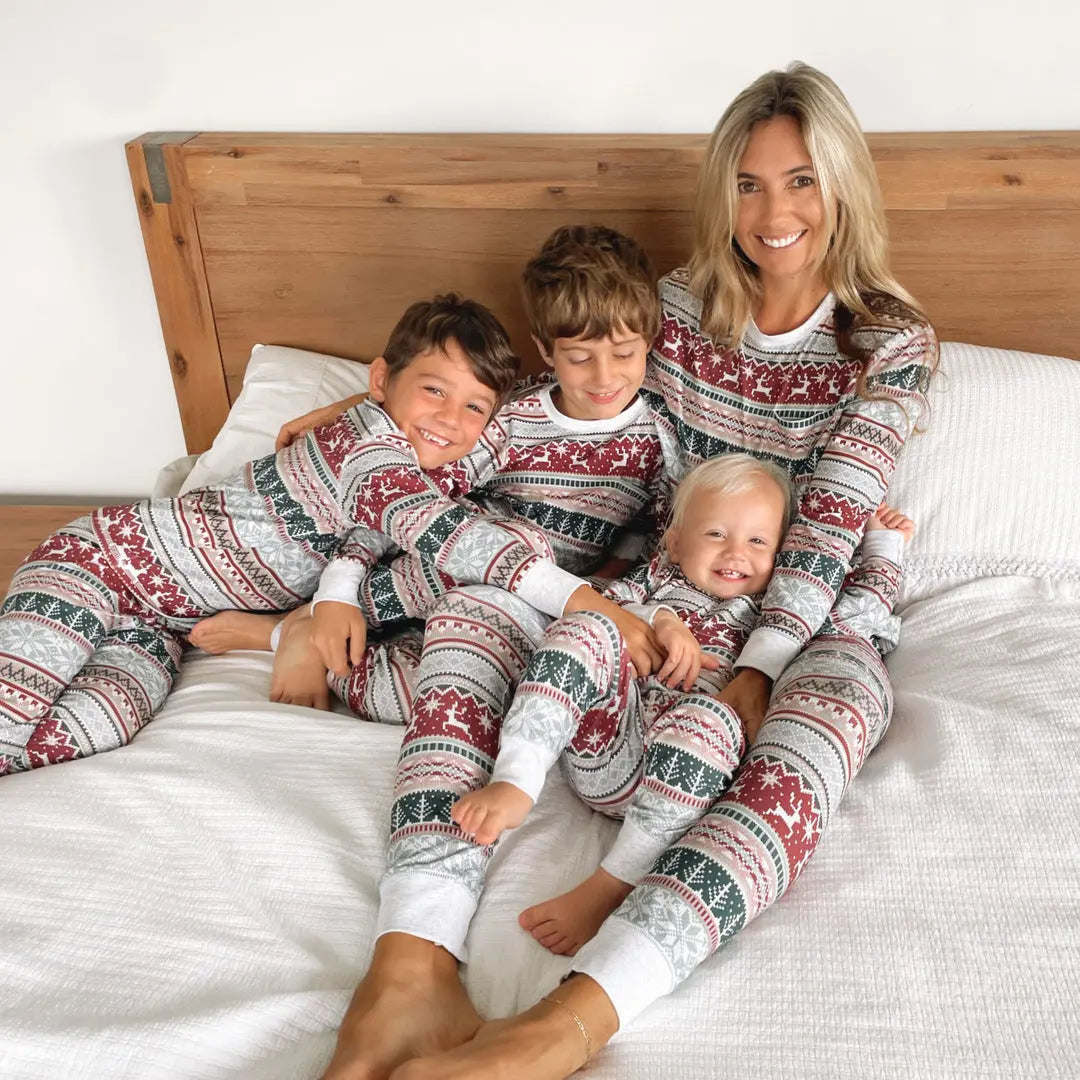 5 purchases set New Christmas Family Pajamas set