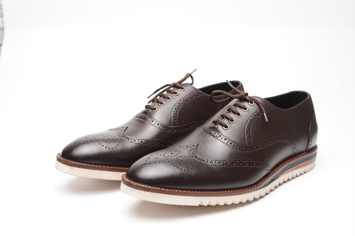 Real handmade Brown Hand Dyed, Hand Stitched Wingtip Oxford Casual Shoes Made of full Grain Natural Crust leather With Rubber Sole Woozy Store