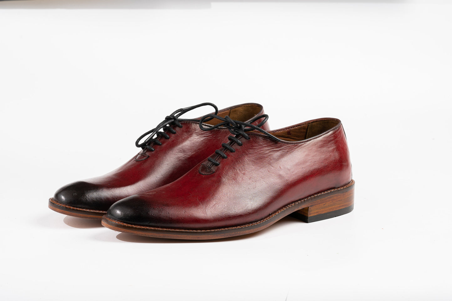 Red Wholecut Oxford Shoes Hand Welted Real Crust Leather Luxury Shoes Made To Order Customized Formal Shoes Suit Shoes Maroon Patina Shoes Woozy Store