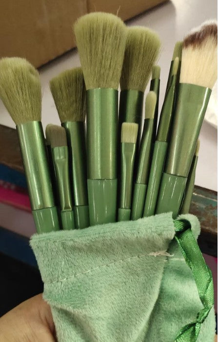 13Pcs Makeup Brush Set Make Up Concealer Brush Blush Powder Brush Eye Shadow Highlighter Foundation Brush Cosmetic Beauty Tools Woozy Store