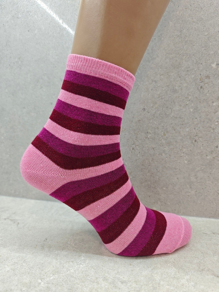 Pack of 6 / 12 / 24 Pairs – Women’s Colourful Striped Socks, Soft Cotton Blend, Breathable Everyday Comfort Fit, UK 4–7 Woozy Store