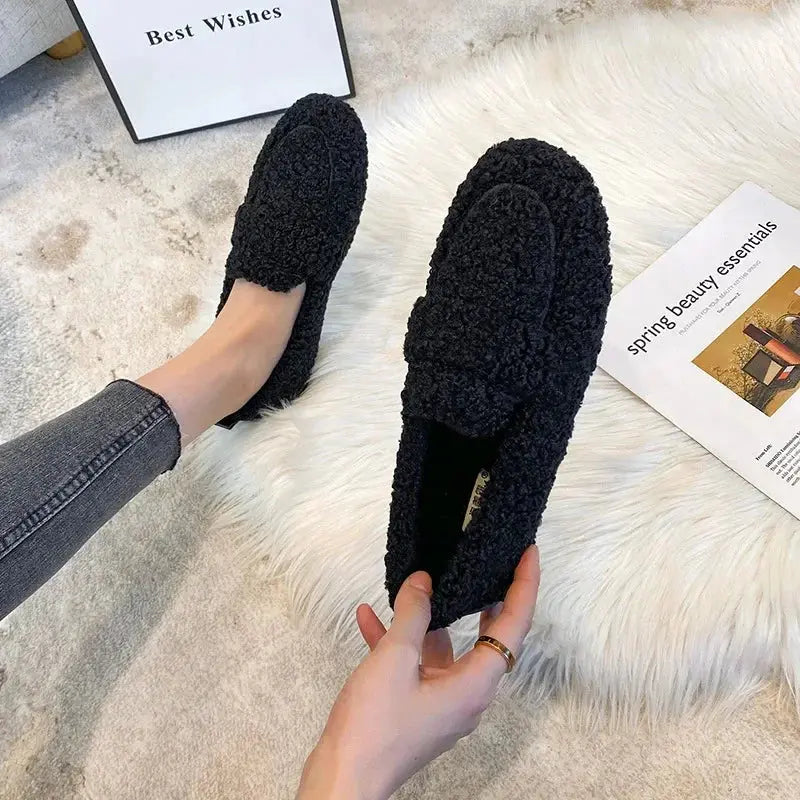 2023 new women's winter warm outdoor shoes plush design british style white snow boots Ladies' casual flats Large size 41-43 - Woozy Store