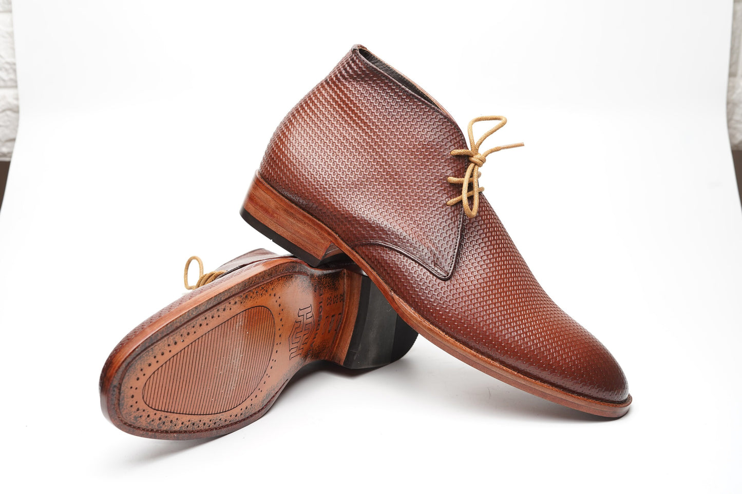 Real handmade Chukka Boots with Hand burnished brown shade Made of full grain natural crust leather Woozy Store