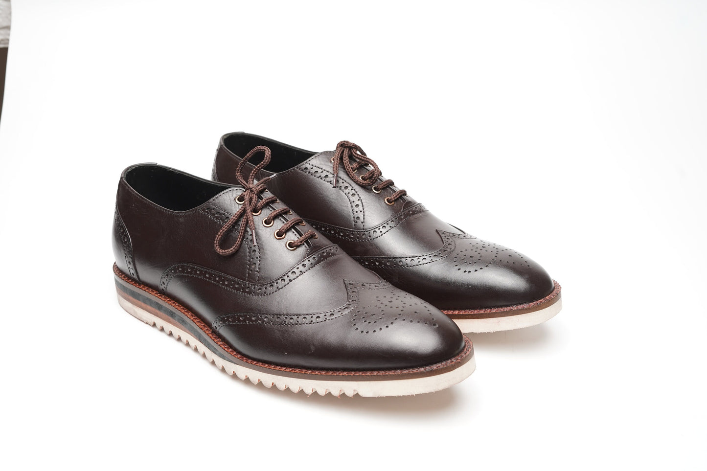 Real handmade Brown Hand Dyed, Hand Stitched Wingtip Oxford Casual Shoes Made of full Grain Natural Crust leather With Rubber Sole Woozy Store