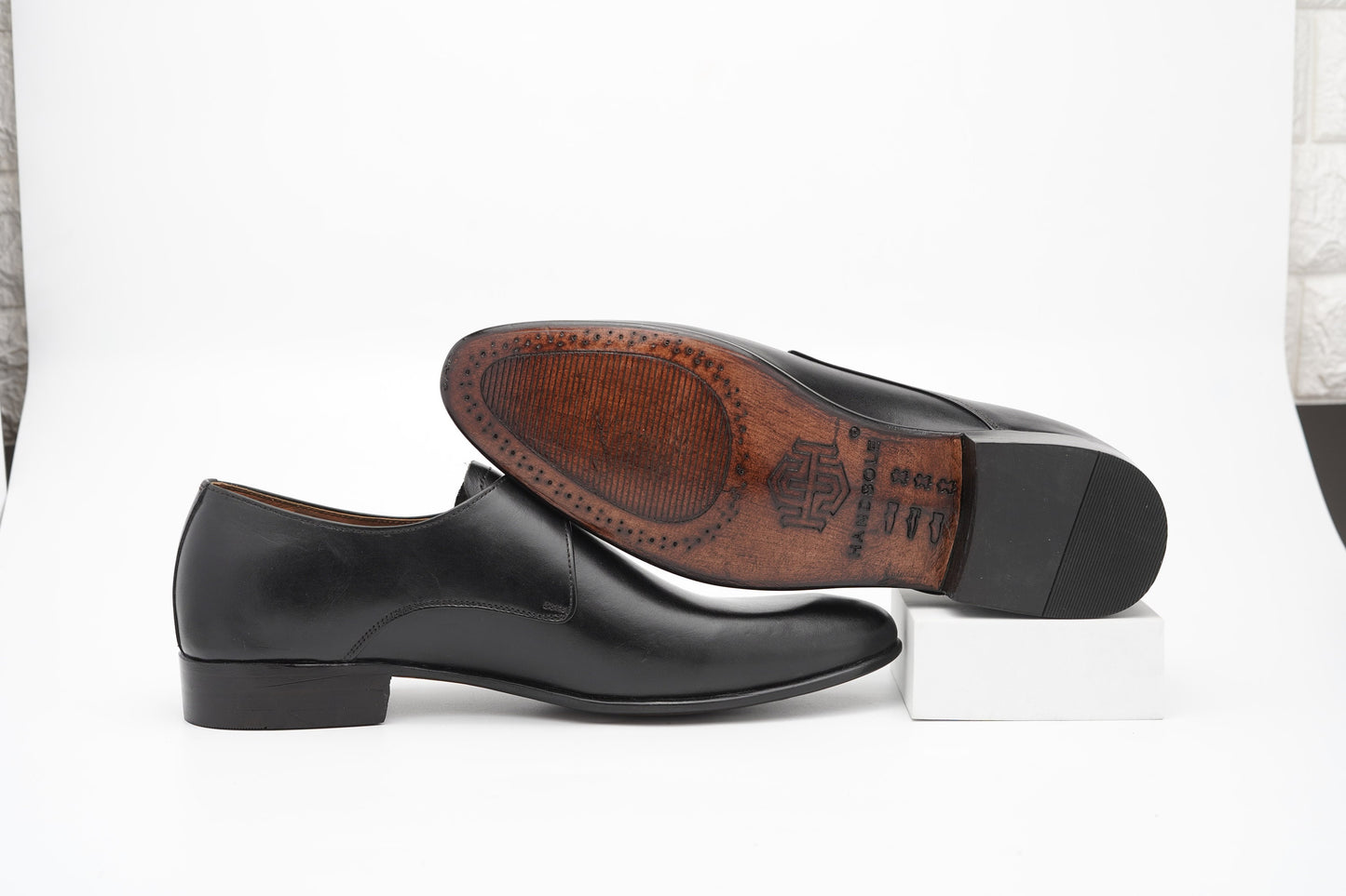 Real handmade Single buckle monk Strap in Black Made of full grain Aniline leather Woozy Store