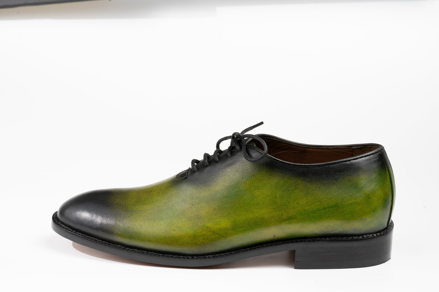 Wholecut Oxford Shoes Men Hand Welted Real Crust Leather Luxury Shoes Made To Order Customized Formal Shoes Suit Shoes Green Patina Shoes Woozy Store